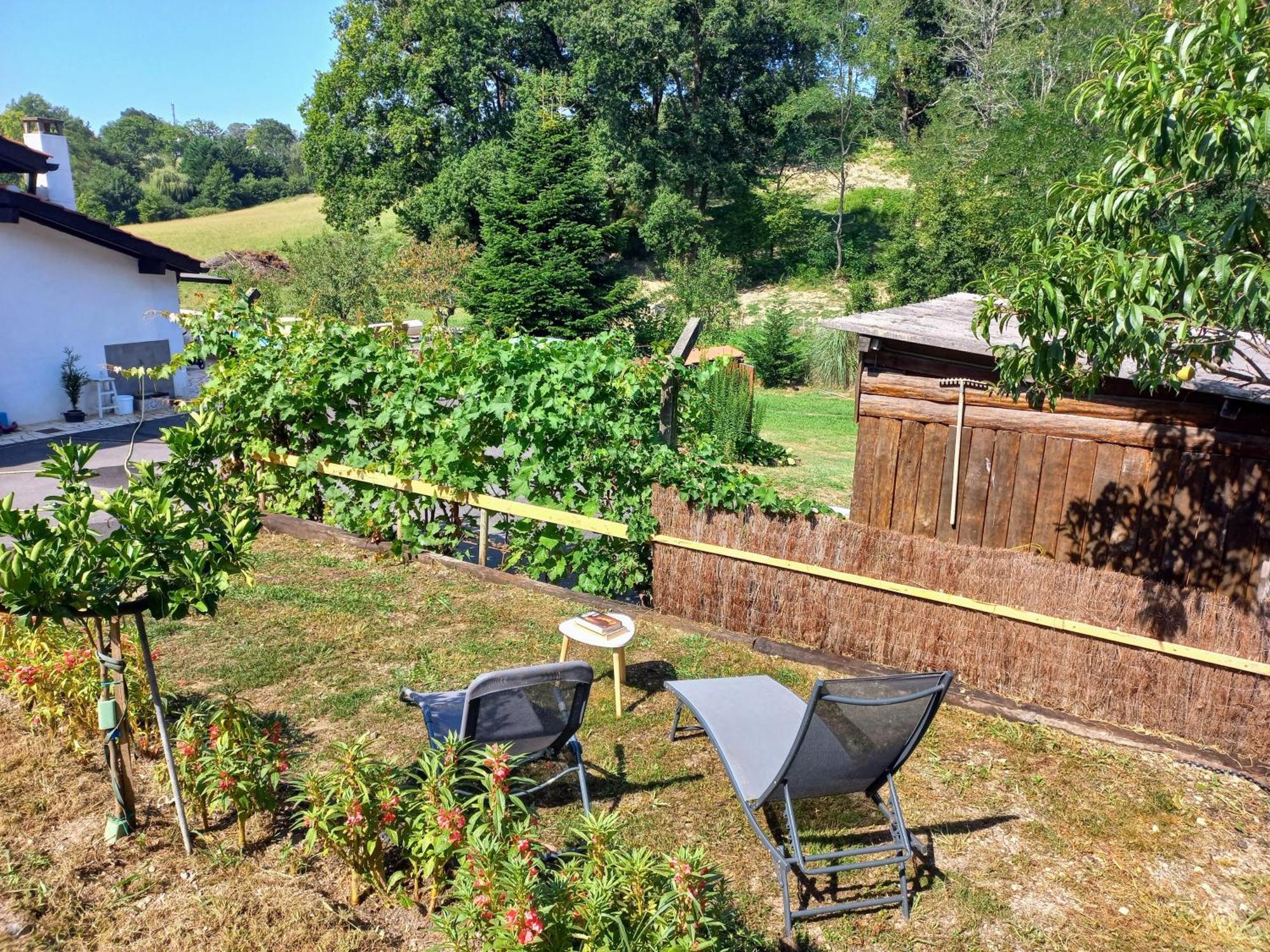 La Casa Bed&Breakfast Entree Independante 26M2 Calme Proche De Tout Wifi Parking Prive Jardin Terrasse Urrugne Exterior foto